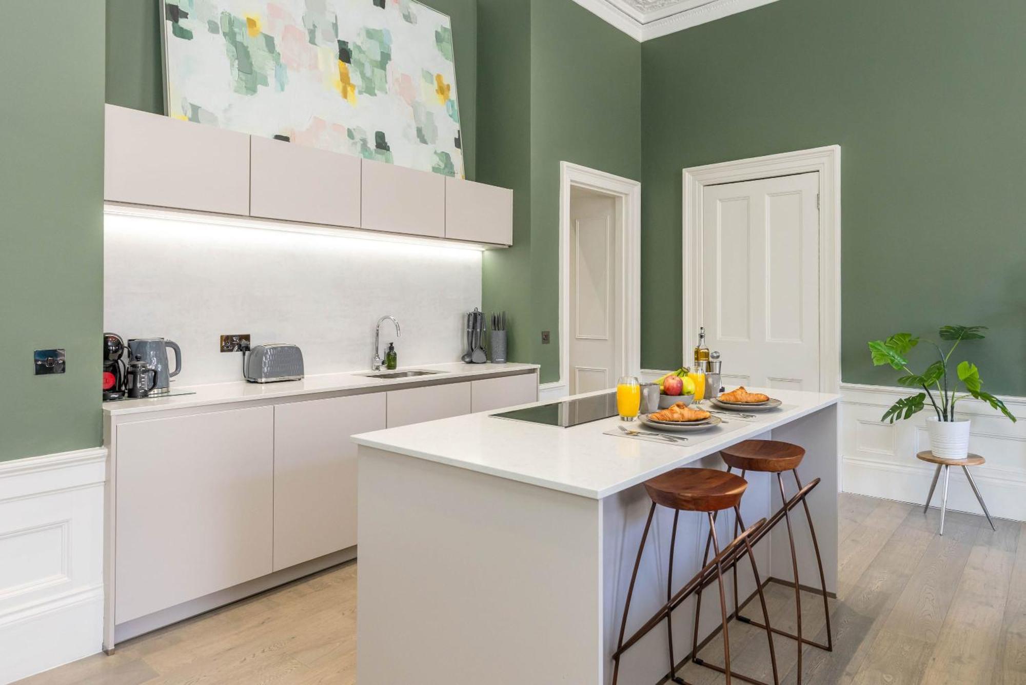 Dragon Suites - Alina Suite - 1 Bed City Centre Luxury Apartment Edimburgo Exterior foto